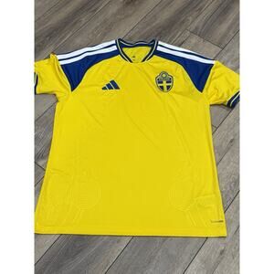Sweden 2026 WORLD CUP Home Jersey - NWOT - Size XL